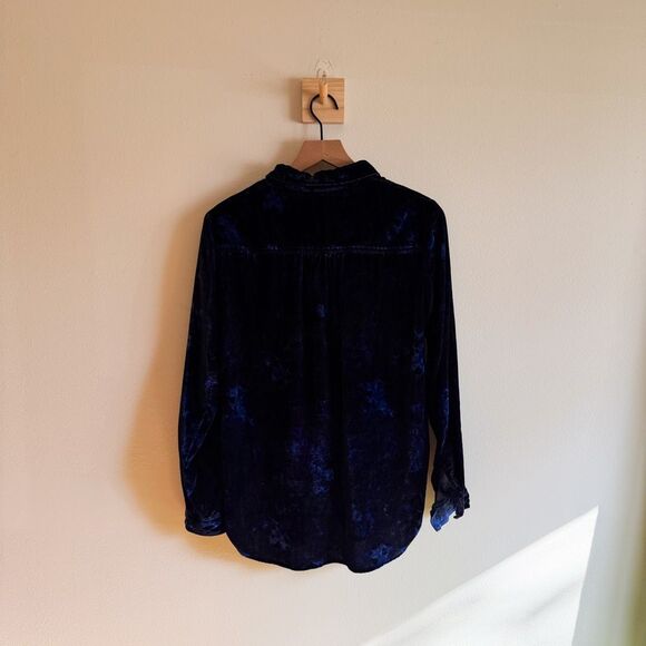 Anthropologie Pilcro Mara Velvet Blue Button Down Size 2 - Picture 5 of 9